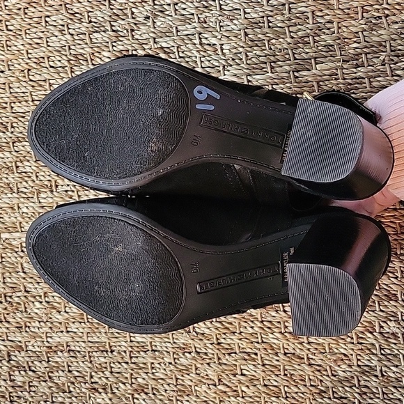 Tommy Hilfiger black suede slingback heels. Size is 6M - Picture 5 of 8